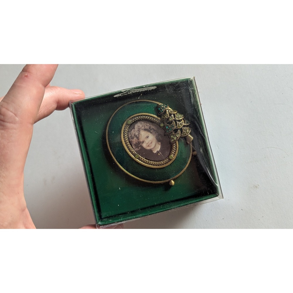 Two's Company Austrian Crystal Jeweled Clip-On Photo‎ Frame Green Christmas Tree